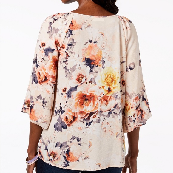 *SOLD* Charter Club Floral Blouson Sleeve Top - Picture 3 of 4